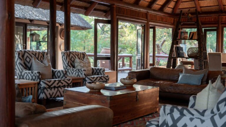 Welcoming thatched main area in Tuli Safari Lodge.